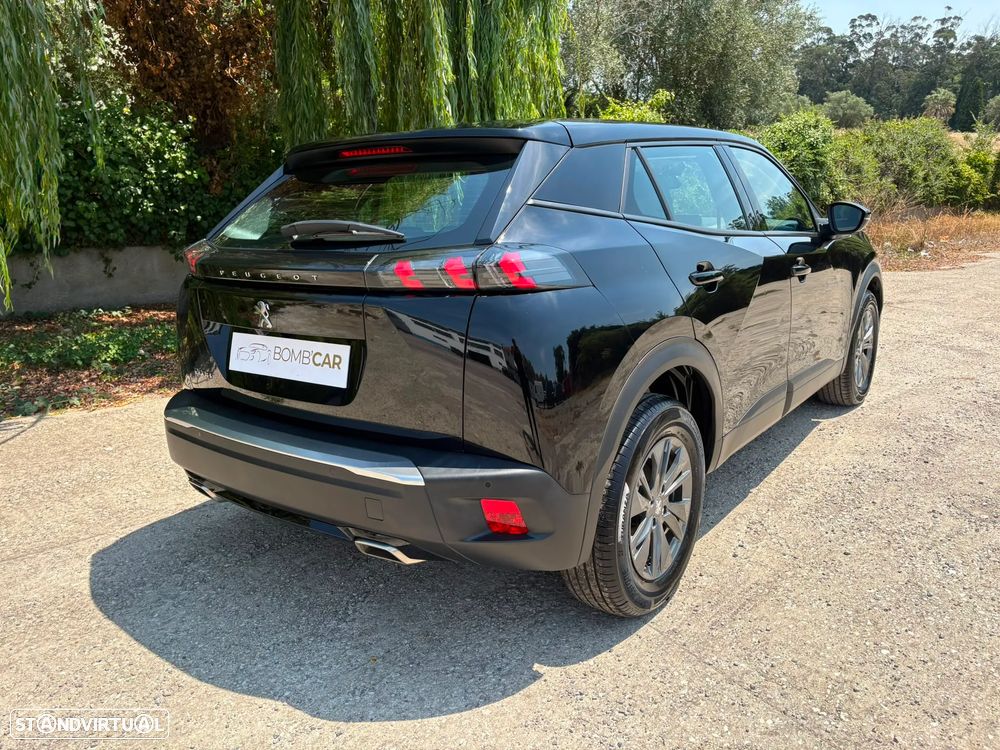 Peugeot 2008 1.2 PureTech Allure EAT8 - 44