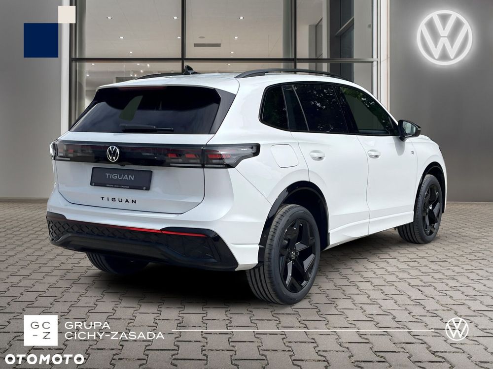Volkswagen Tiguan - 5