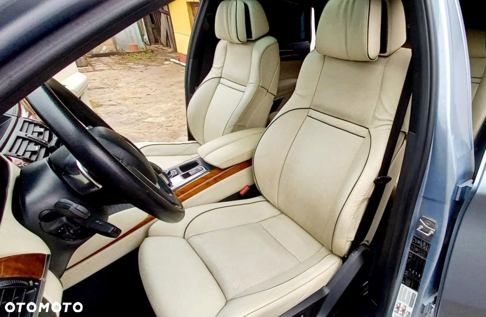 BMW X6 - 14