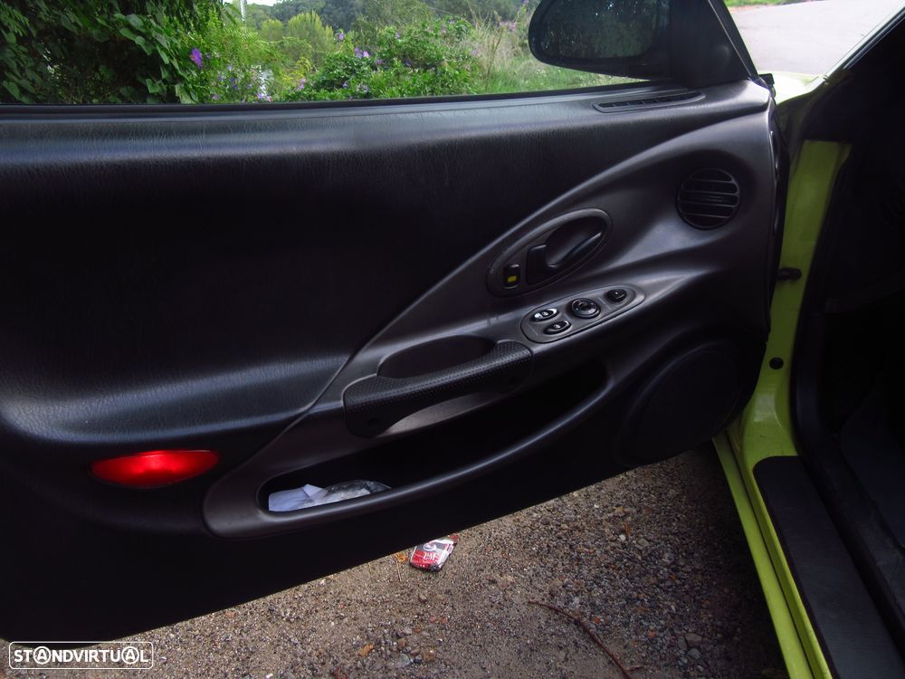 Hyundai Coupe 1.6 16V - 13