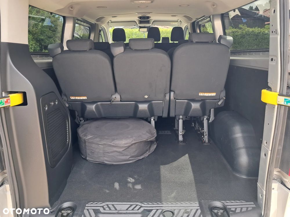 Ford Transit Custom 290 L2H1 Limited - 17