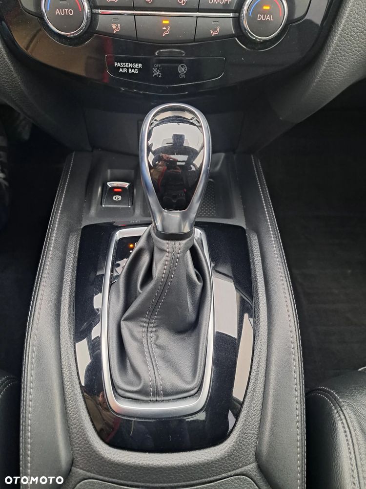 Nissan X-Trail 1.6 DCi Tekna Xtronic 2WD EU6 - 27