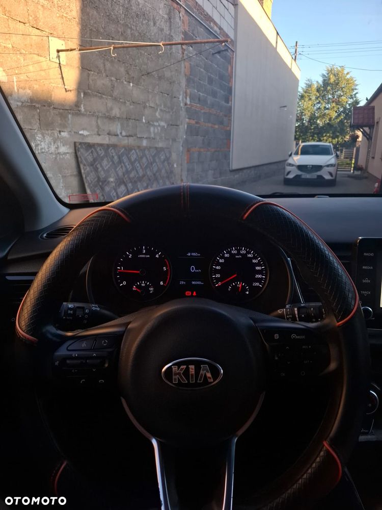 Kia Rio 1.4 crdi XL - 4