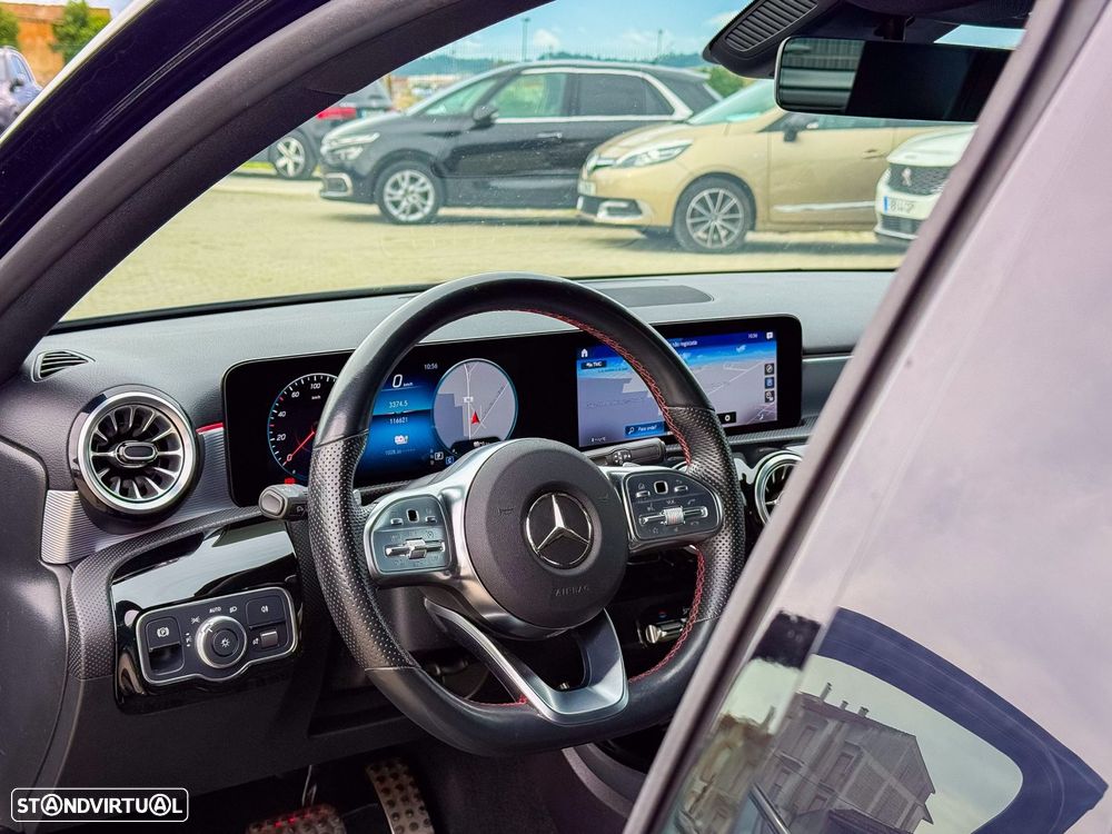 Mercedes-Benz A 250 e AMG Line - 10