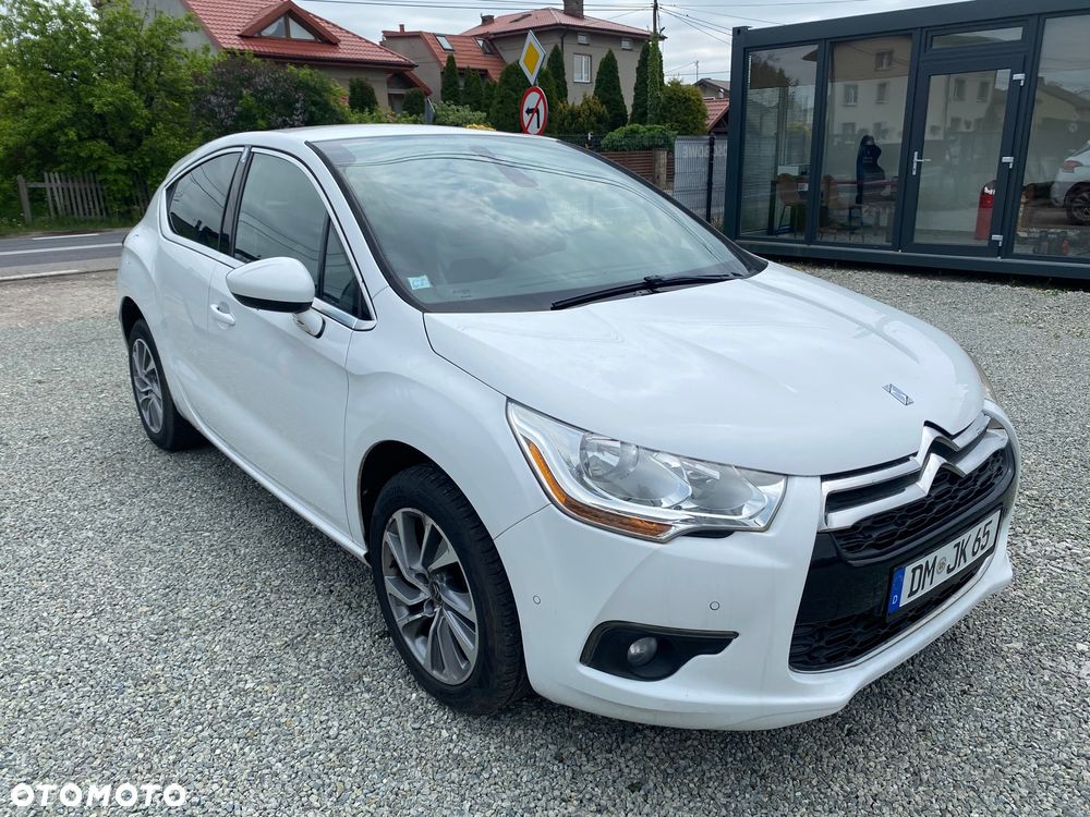 Citroën DS4 VTi 120 SoChic - 3