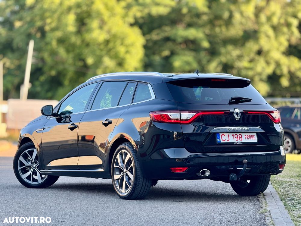 Renault Megane ENERGY dCi 110 EDC BOSE EDITION - 4