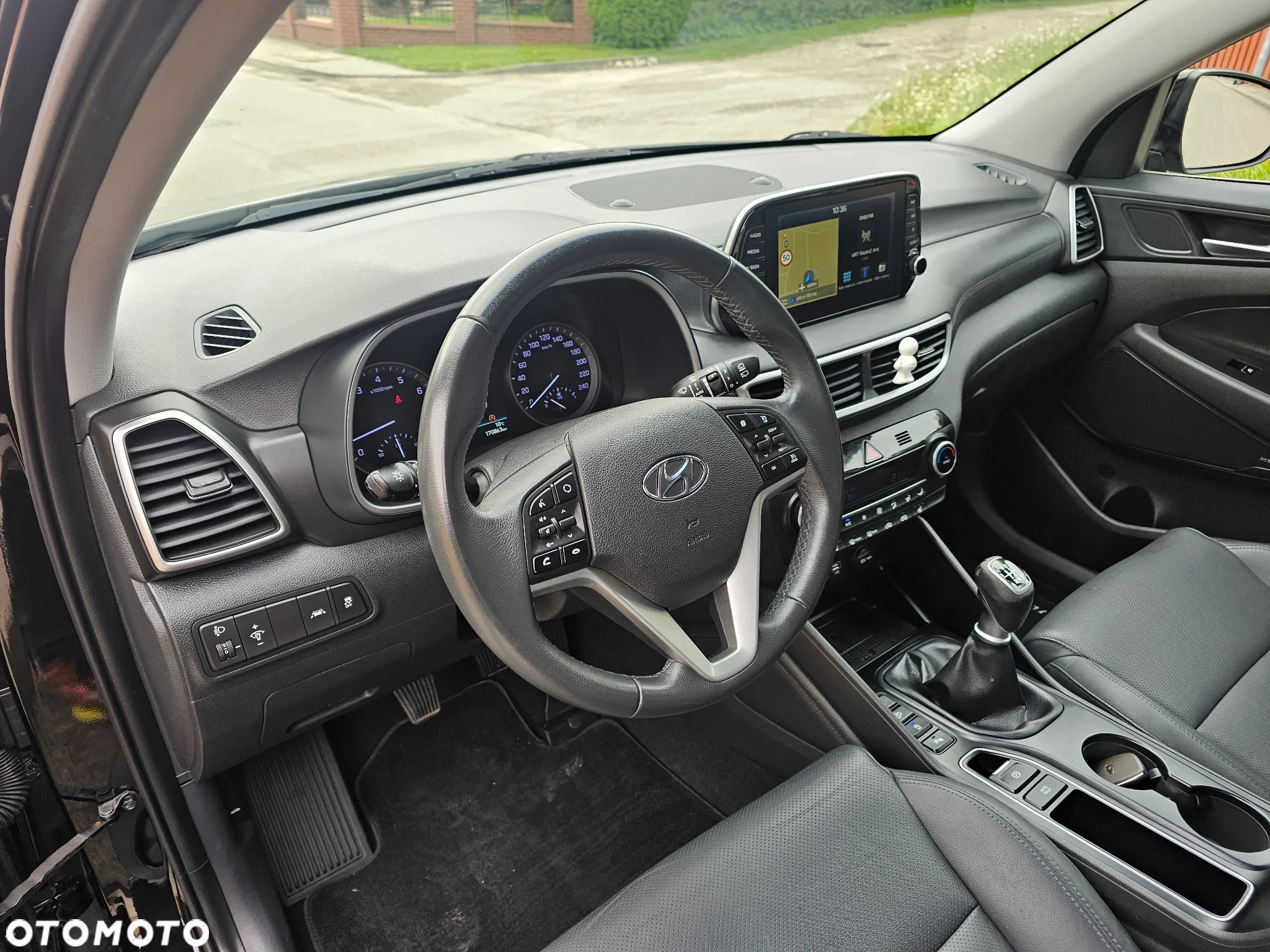 Hyundai Tucson 1.6 GDI BlueDrive GO 2WD - 33
