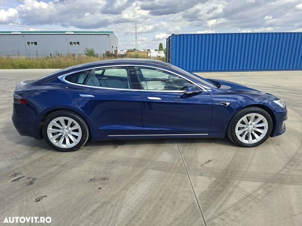 Tesla Model S ver-awd - 4
