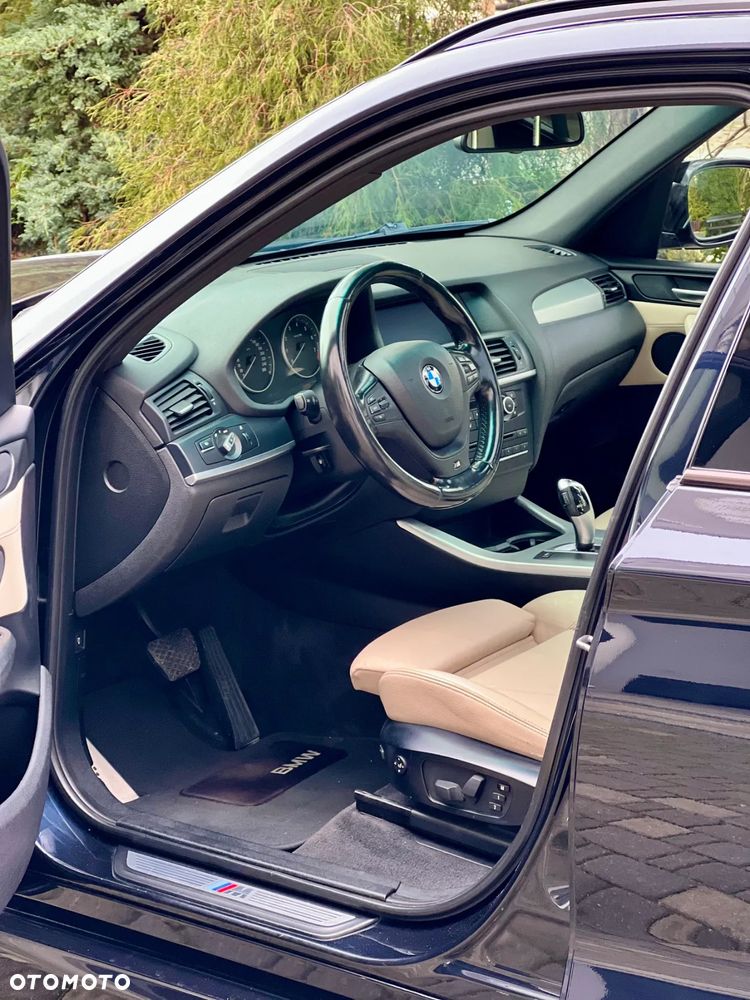 BMW X3 xDrive28i - 18