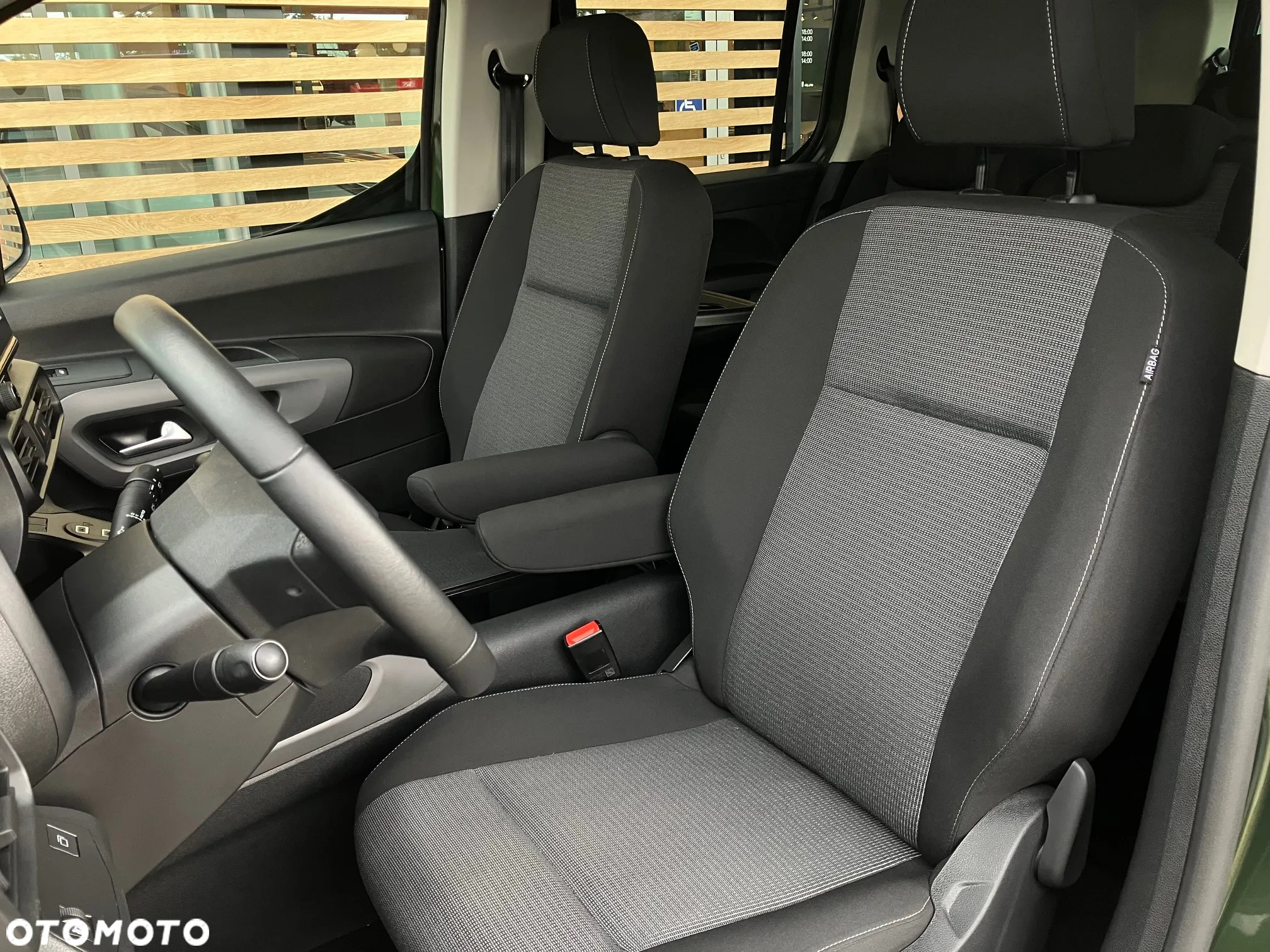 Toyota Proace City Verso 1.5 D-4D Family - 38