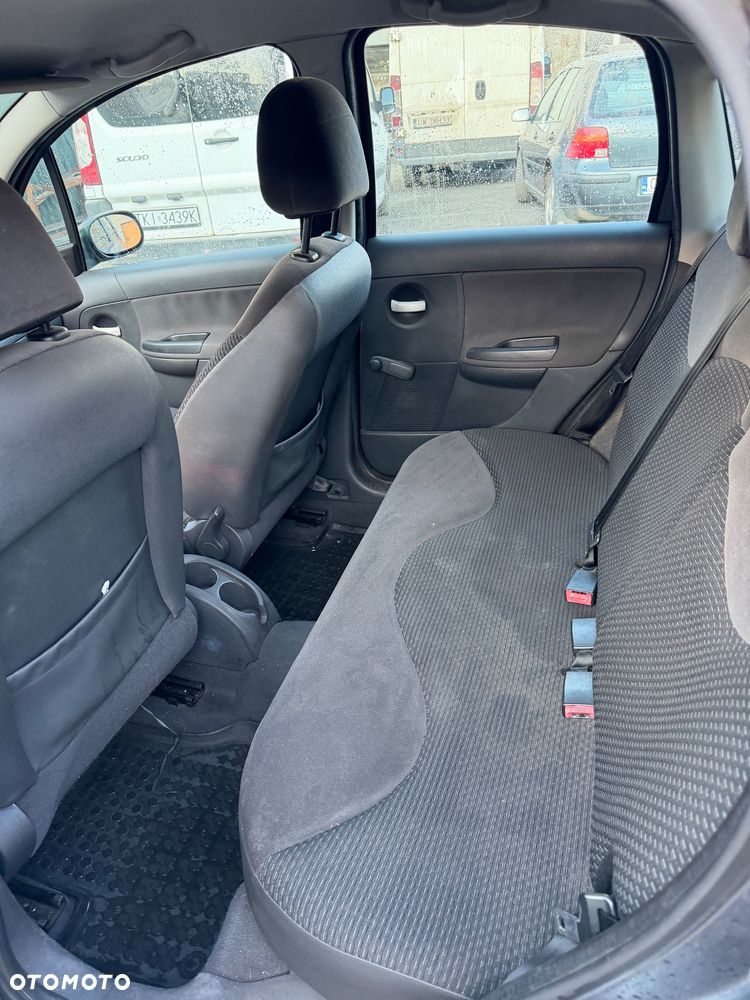Citroën C3 1.6 e-HDi Exclusive - 9