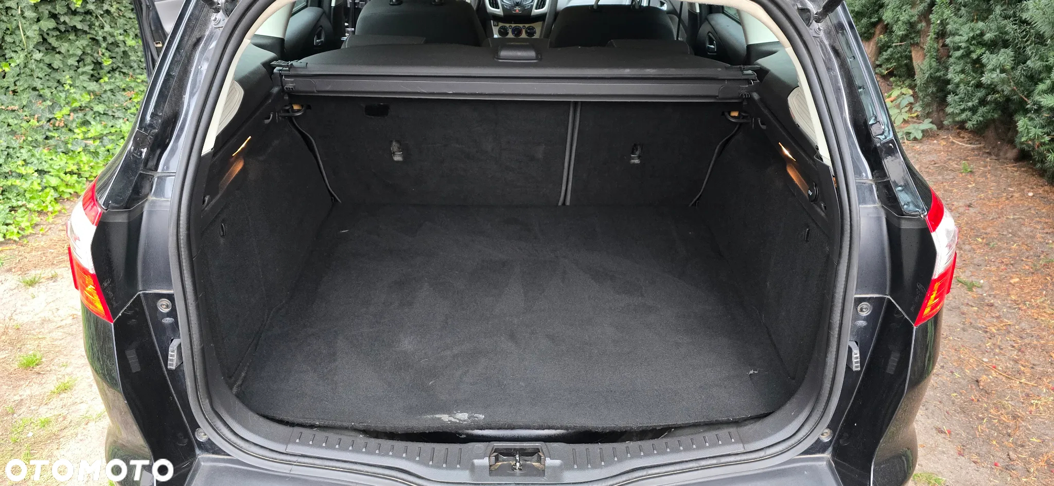 Ford Focus 1.6 Edition - 16