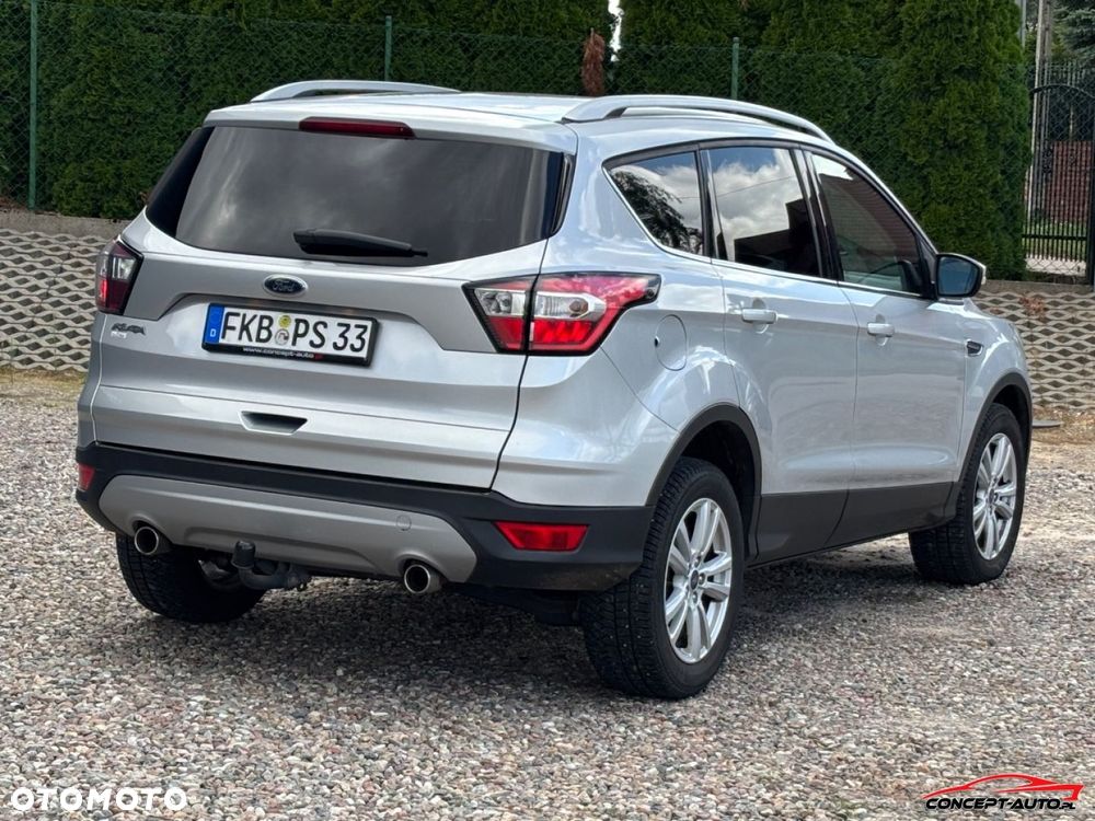 Ford Kuga - 10