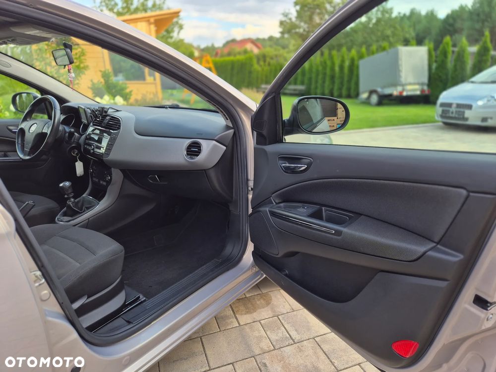 Fiat Bravo 1.4 T-Jet 16V Dynamic - 17