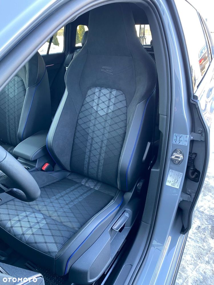 Volkswagen Golf Variant - 13