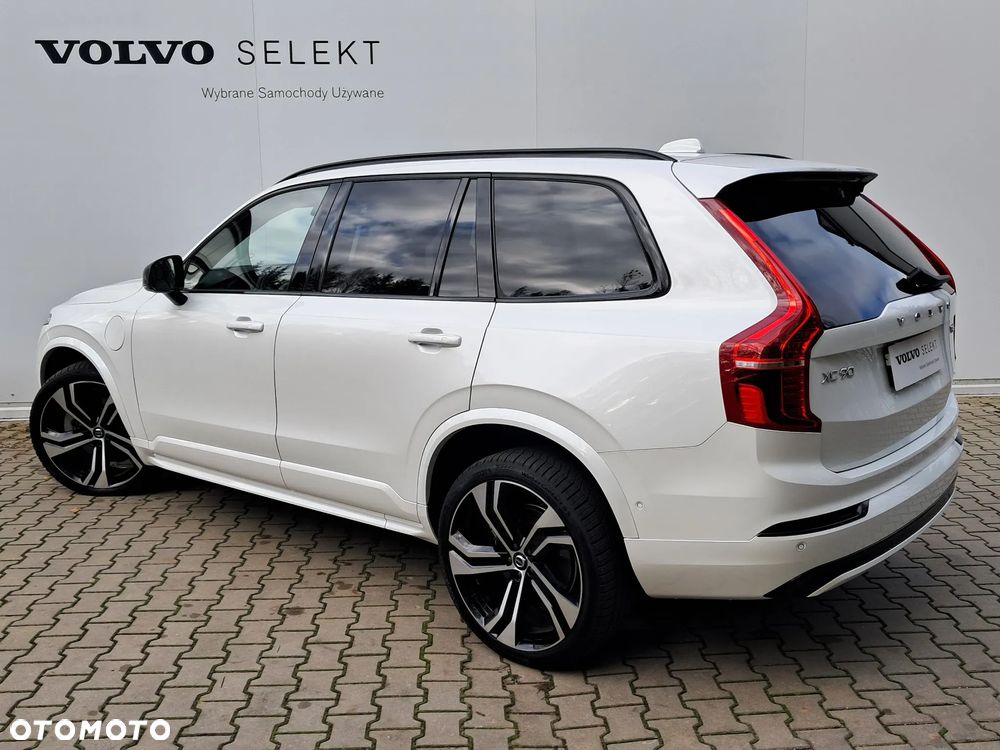 Volvo XC 90 T8 AWD Plug-In Hybrid Ultra Dark 7os - 7