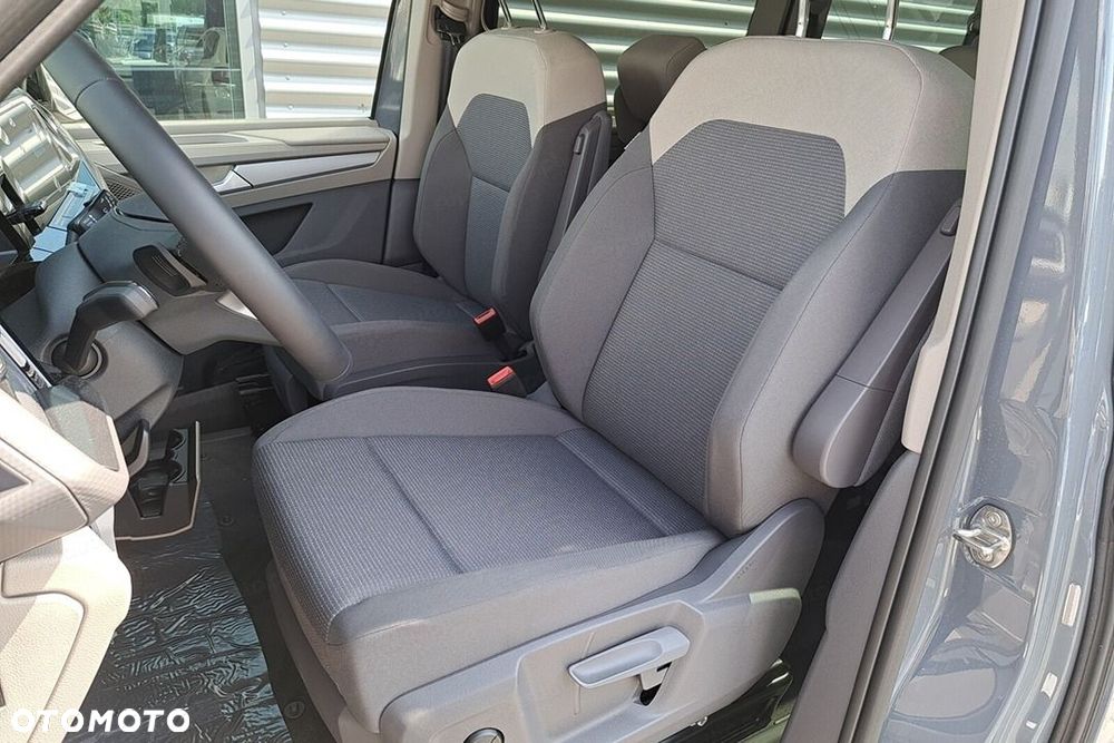 Volkswagen Multivan - 6