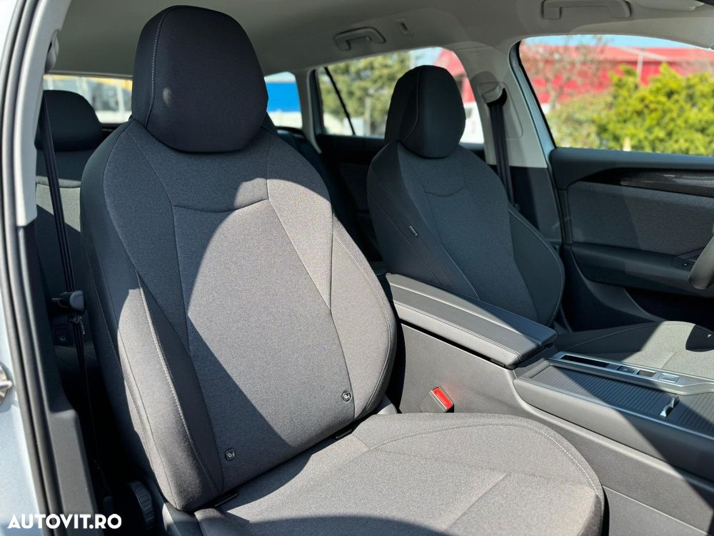 Volkswagen Passat 1.5 eTSI DSG MHEV Base - 12