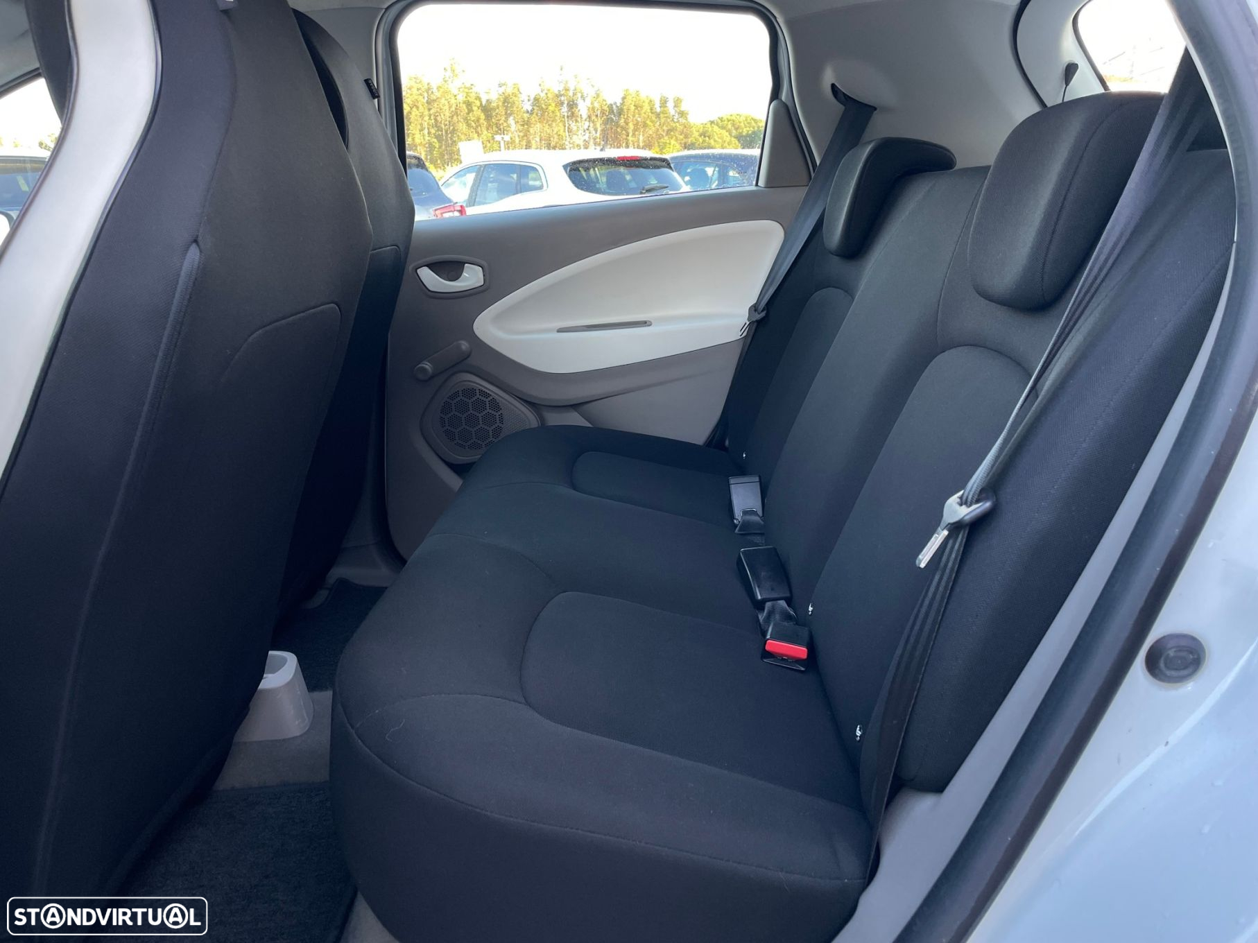 Renault Zoe (c/ Bateria) Life 40 Q90 - 13
