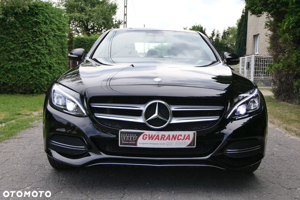 Mercedes-Benz Klasa C 180 (BlueEFFICIENCY) - 14