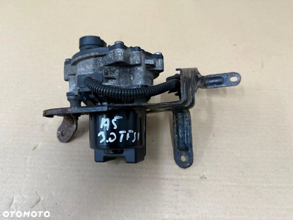 AUDI S5 A5 8T LIFT 3.0 TFSI POMPA POWIETRZA WTÓRNEGO 079959231C - 1