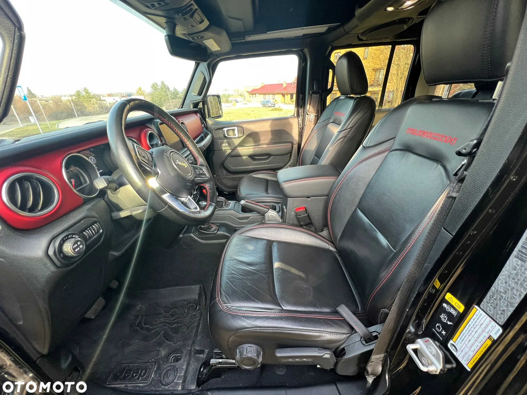 Jeep Wrangler - 12