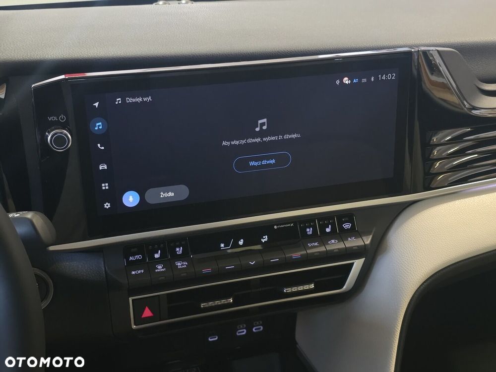 Toyota Camry - 9