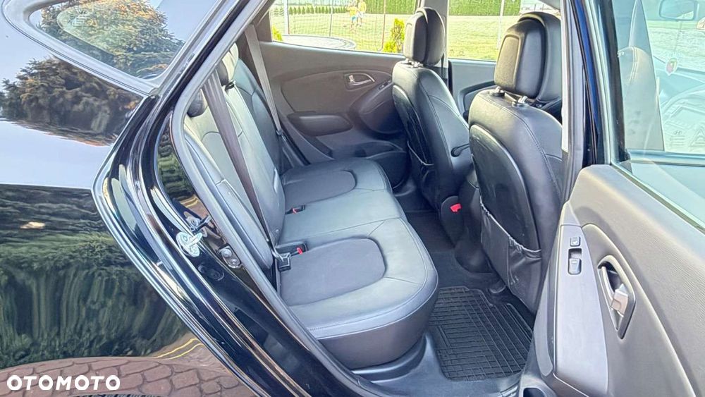 Hyundai ix35 - 12