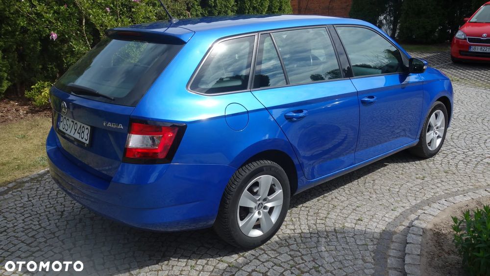 Skoda Fabia 1.0 TSI Ambition DSG - 6