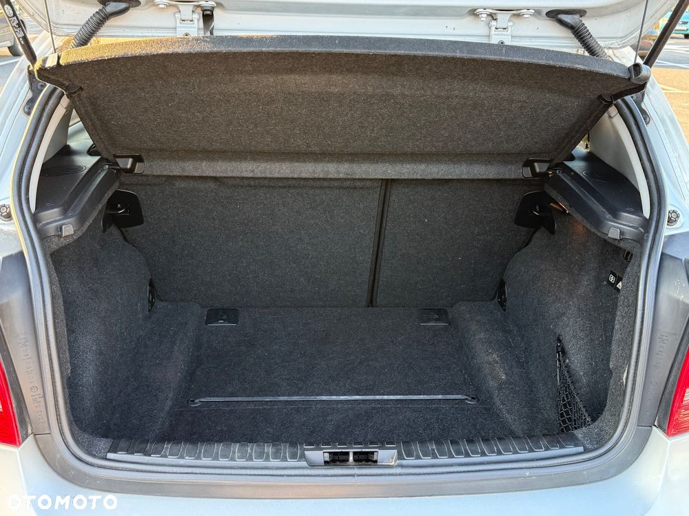BMW Seria 1 116d - 15