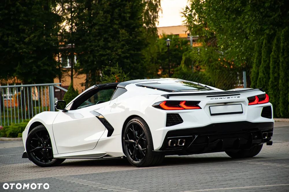 Chevrolet Corvette - 6