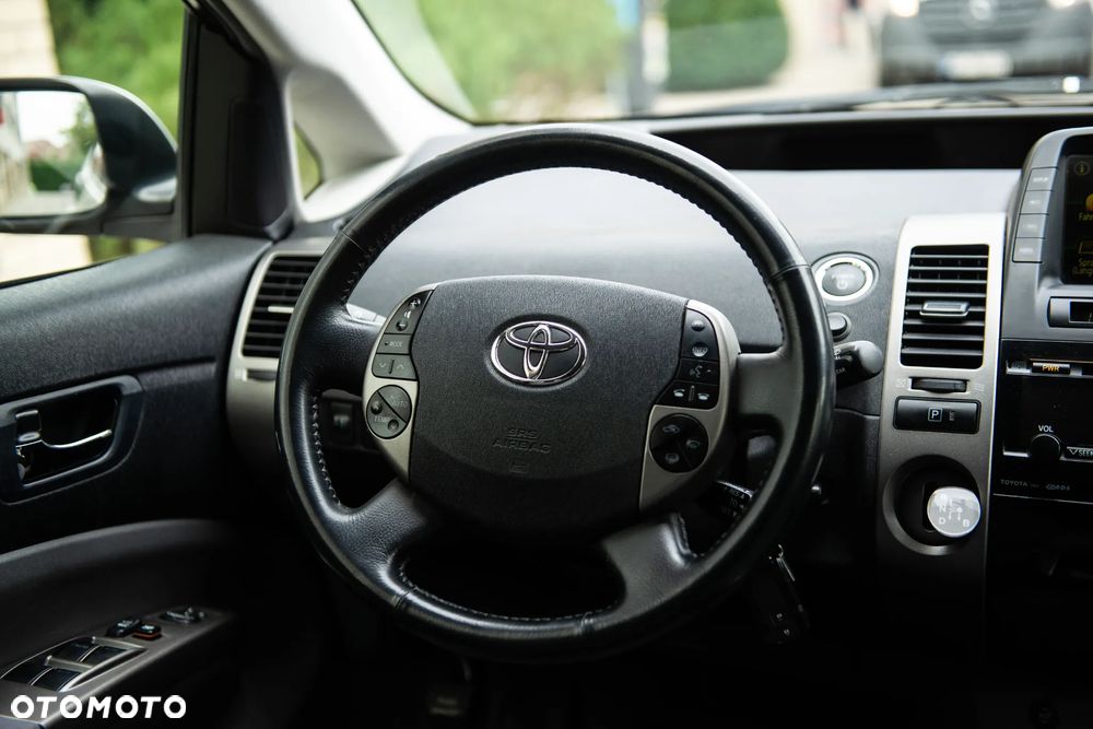 Toyota Prius 1.5 VVT-i Prestige - 25