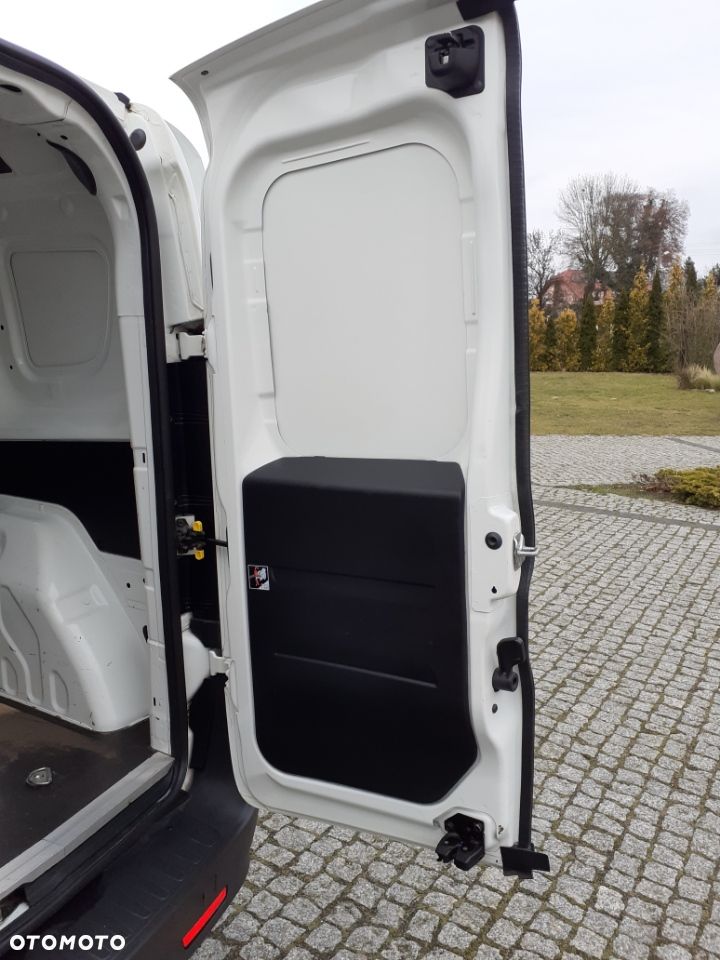 Fiat Doblo - 12