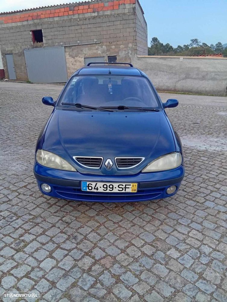 Renault Mégane Break 1.4 16V Air - 7