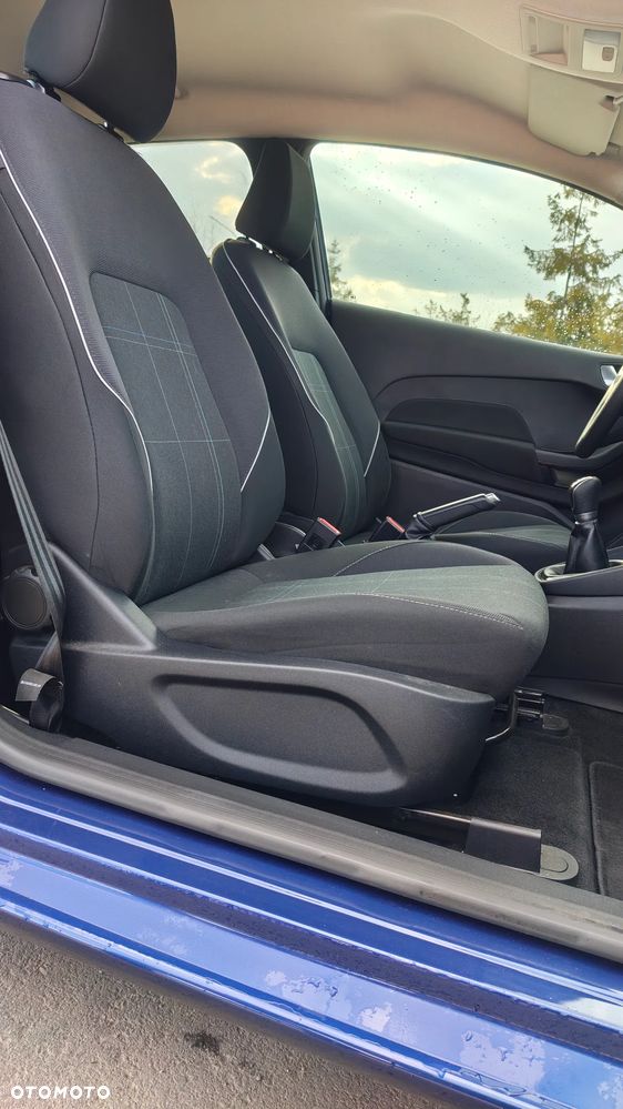 Ford Fiesta - 26