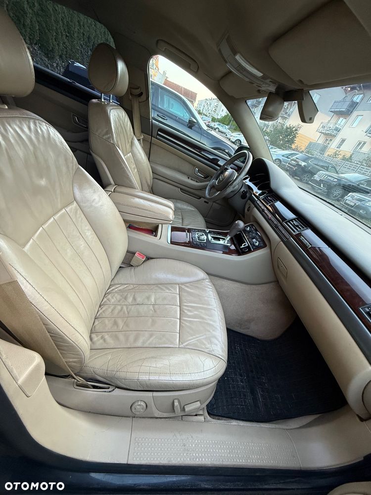 Audi A8 - 16