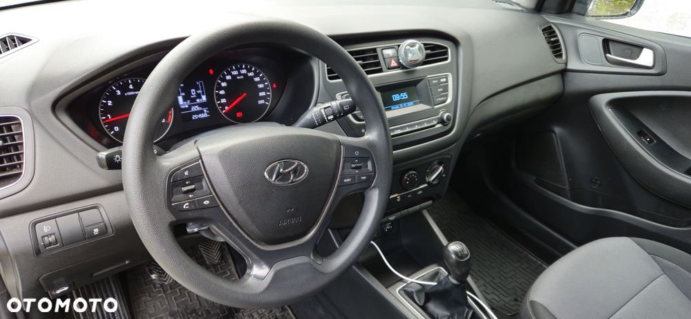 Hyundai i20 1.2 Classic Plus - 4