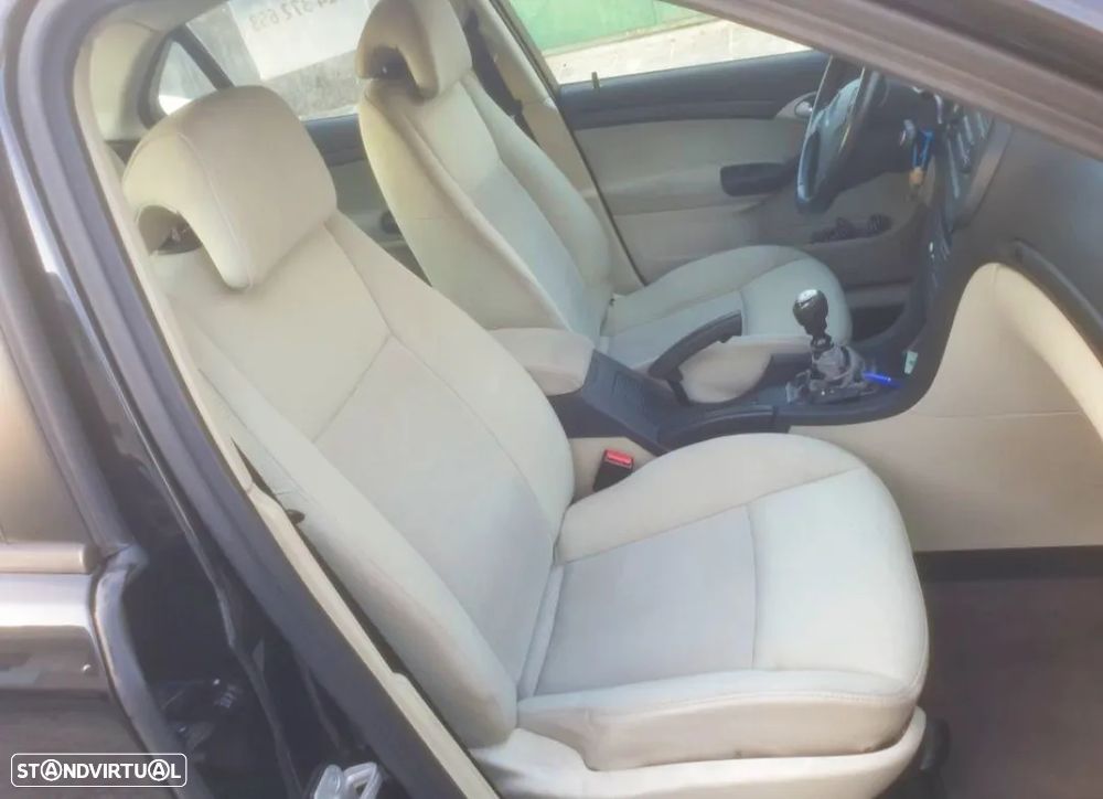 Saab 9-3 1.9TiD Linear SE - 9