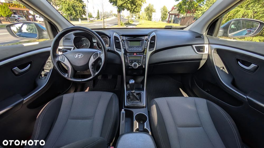 Hyundai i30 1.6 GDI Comfort - 9
