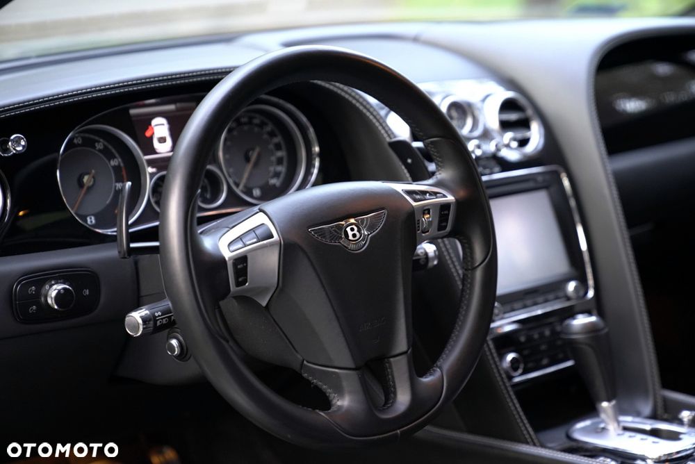 Bentley Continental GT - 14