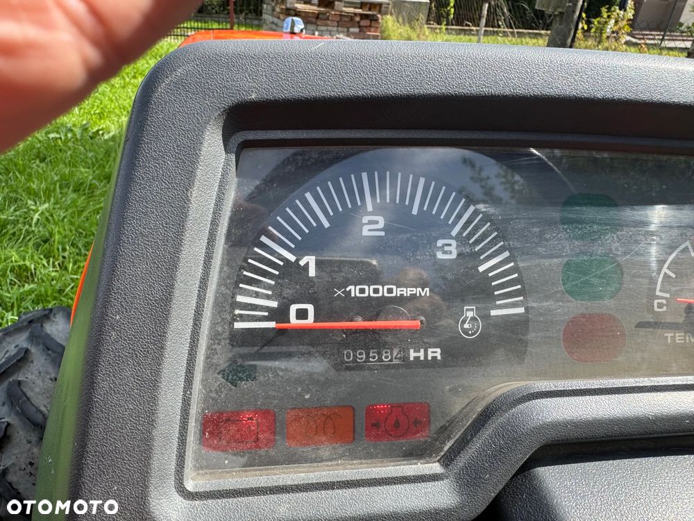 Kubota T22 - 5