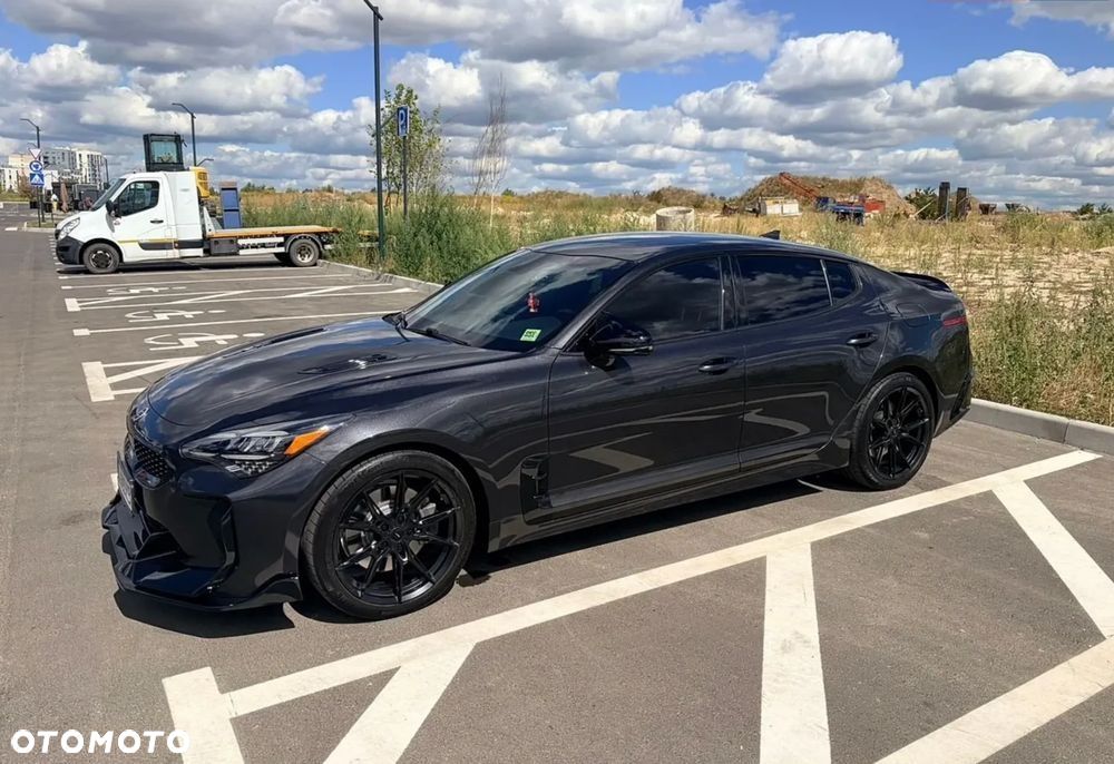 Kia Stinger 3.3 T-GDI V6 GT AWD - 12