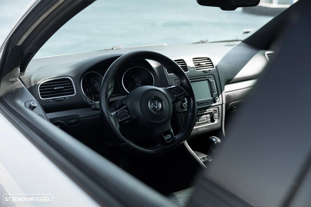 VW Golf 2.0 R DSG - 20