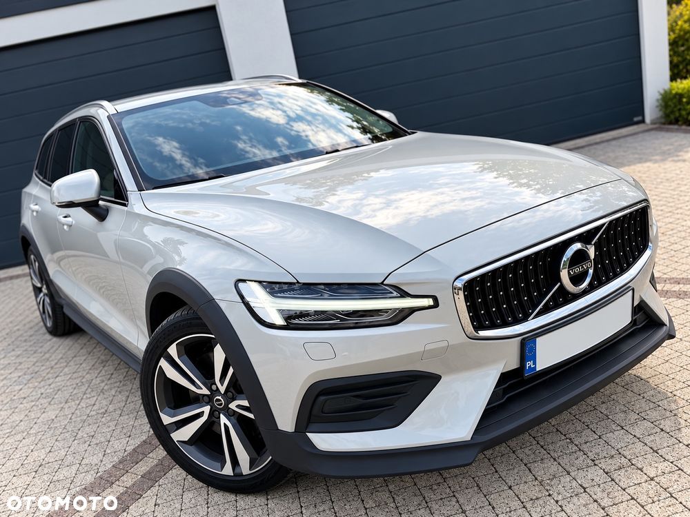 Volvo V60 Cross Country