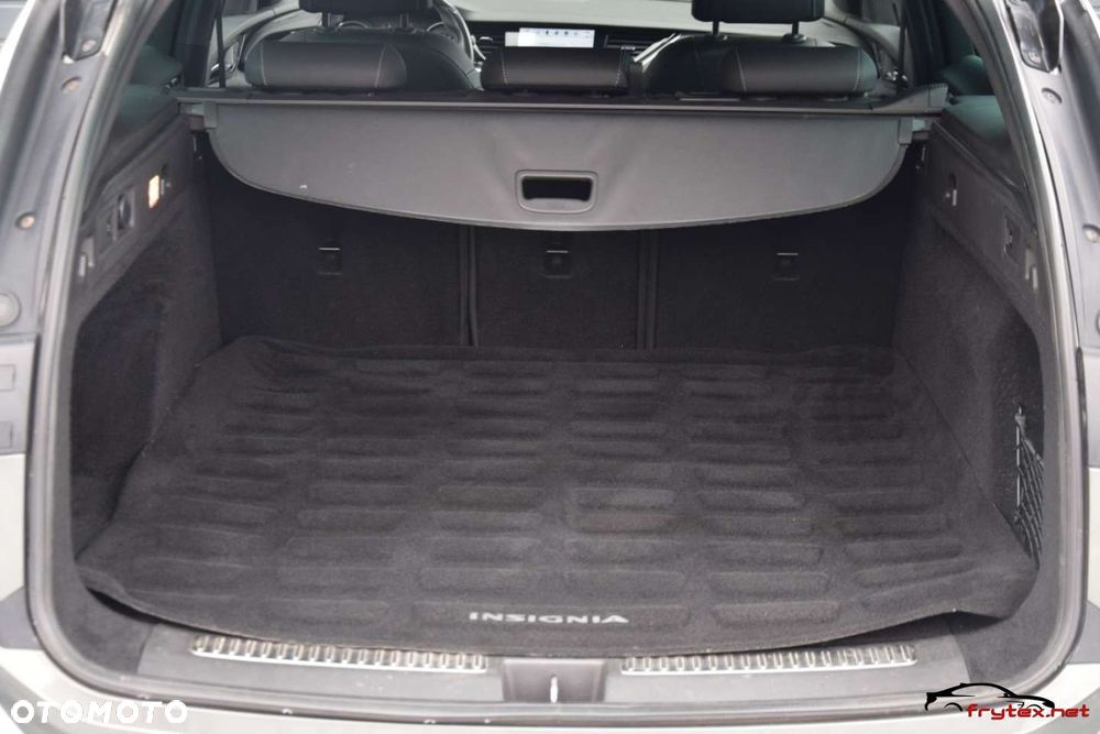 Opel Insignia - 24