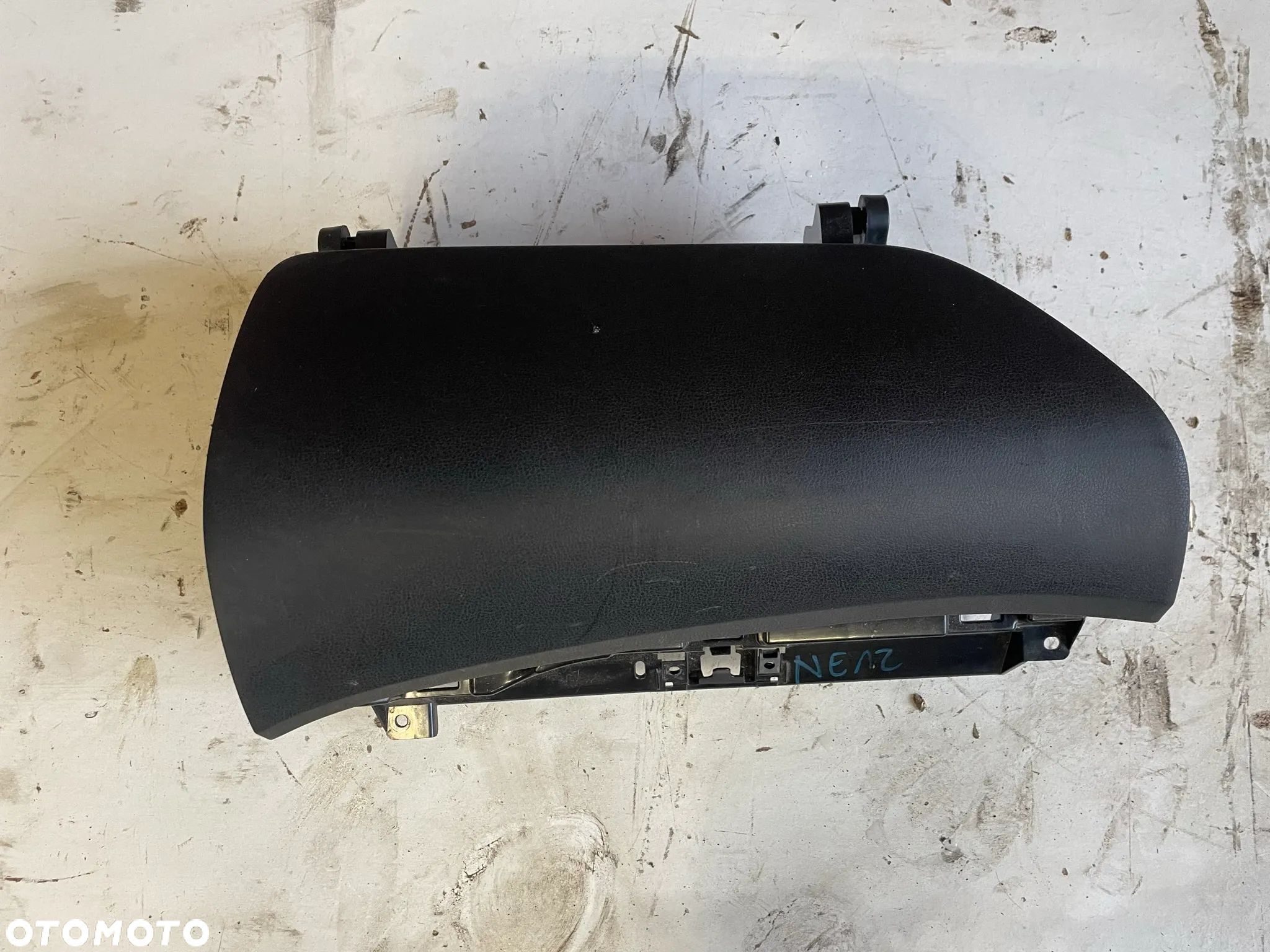 NISSAN NOTE E12 SCHOWEK PASAŻERA 685603VV0A - 1