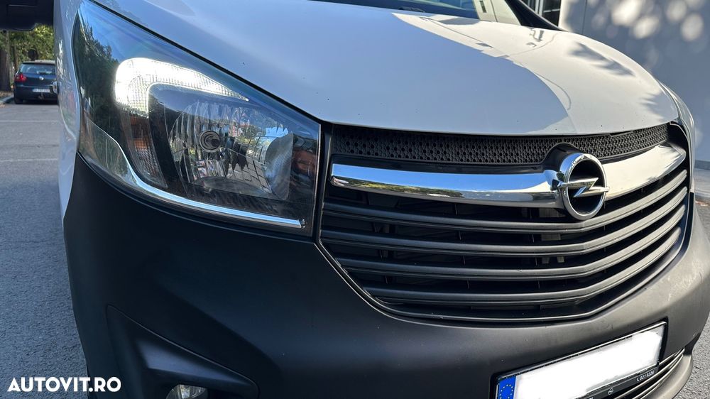 Opel Vivaro - 14