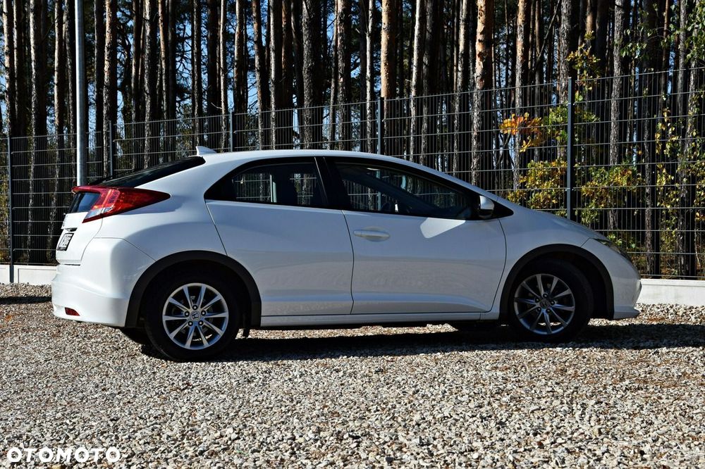 Honda Civic 1.4 i-VTEC Elegance - 24