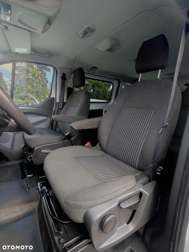 Ford Transit Custom - 11