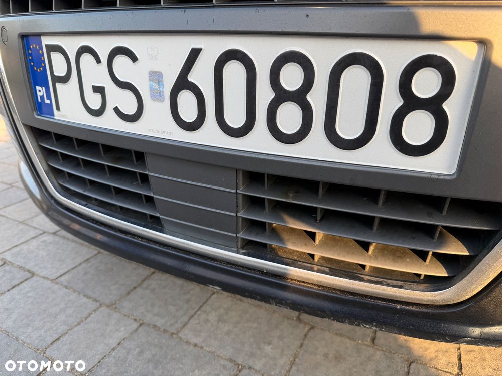 Audi A8 4.2 TDI Quattro - 27